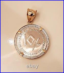 14k Gold Framed Leo Zodiac 2006 Coin Pendant