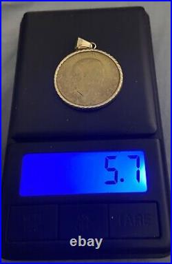 1981 200 Lire Italian Coin With 14k Yellow Gold Bezel Pendant 5.7g