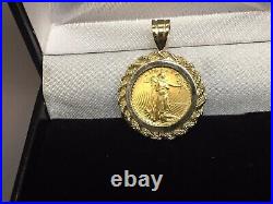 20 MM Coin US Liberty Without Stone Pendant 14k Yellow Gold Finish