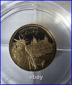 585 14k Yellow Gold Symbol of Freedom Coins 1g total weight of both (2)