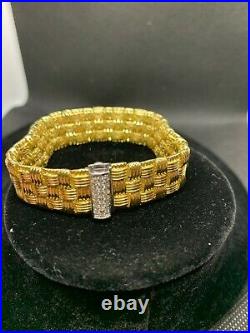 Roberto Coin Appassionata 18K Gold Bracelet with Diamond Clasp